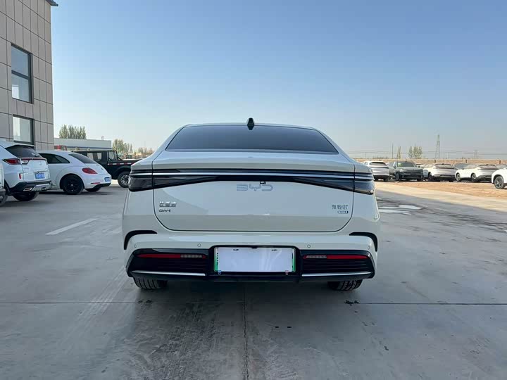 Фото 8 - BYD Seal 07 DM-i Hybrid