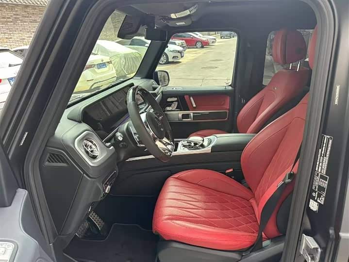 Фото 5 - Mercedes-Benz G-Class AMG