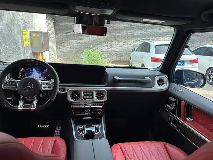 Фото 7 - Mercedes-Benz G-Class AMG