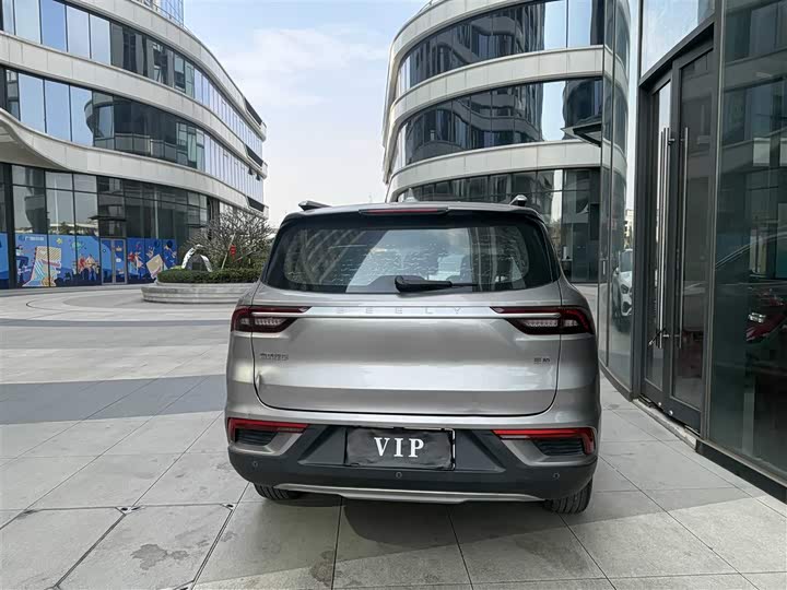 Фото 6 - Geely Okavango