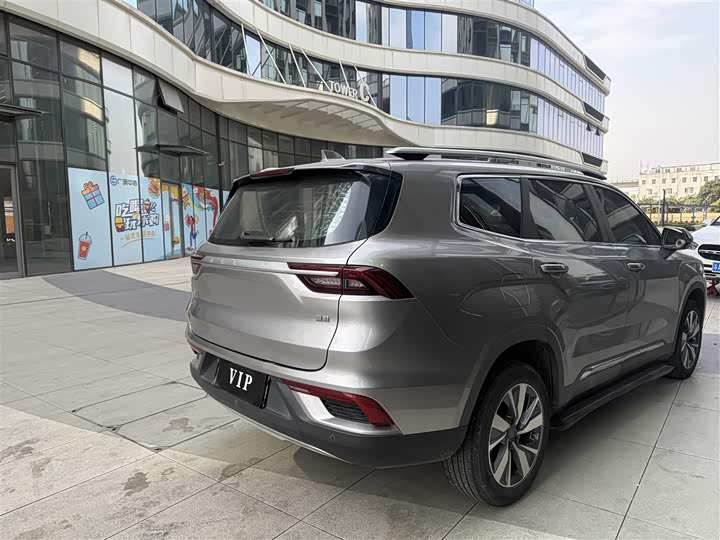 Фото 7 - Geely Okavango