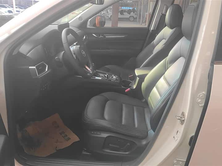 Фото 9 - Mazda CX-5