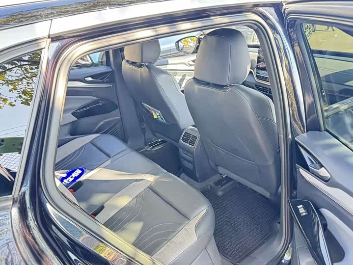 Фото 5 - Volkswagen ID.4 Crozz