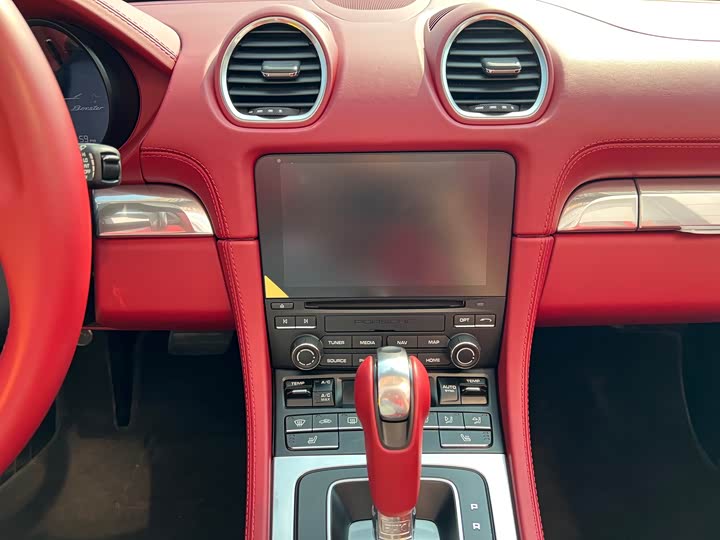 Фото 6 - Porsche 718