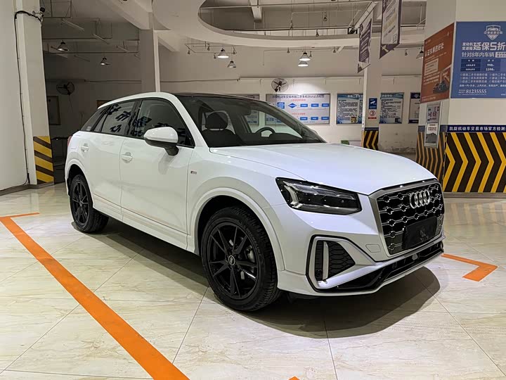 Фото 3 - Audi Q2L