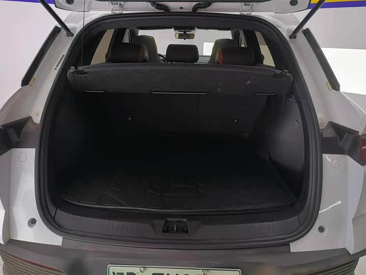 Фото 4 - BYD Song Pro Hybrid