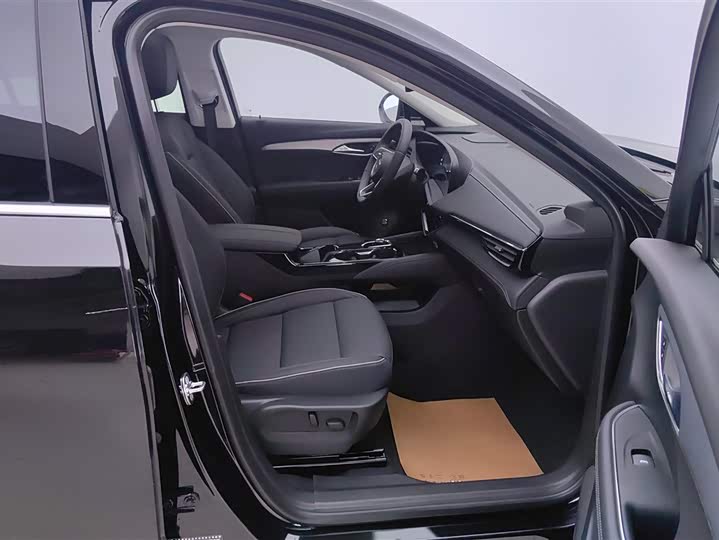 Фото 8 - Buick Envision Plus