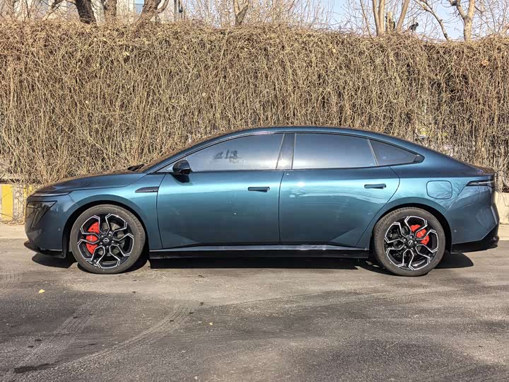 Фото 4 - Nissan N7