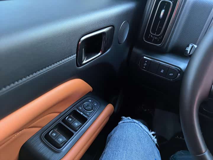 Фото 8 - Haval H9