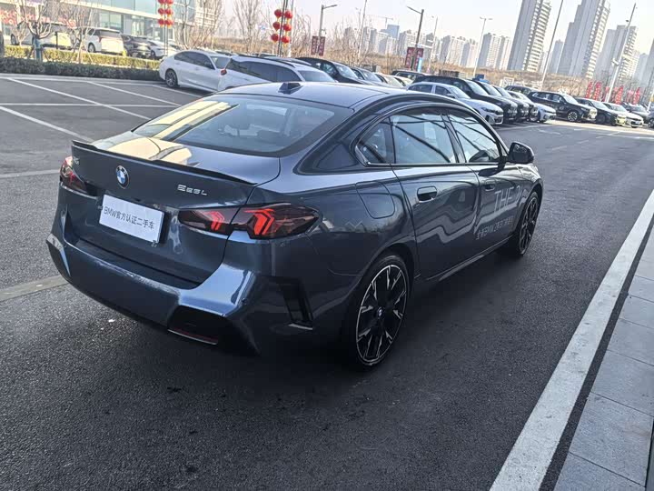 Photo 9 - BMW 2 Series