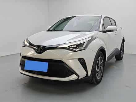 Фото 1 - Toyota C-HR