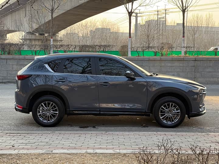Фото 5 - Mazda CX-5