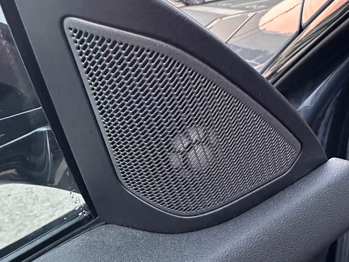 Фото 4 - BMW 2 Series