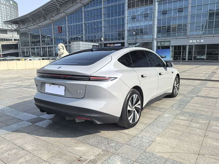 Фото 5 - Nio ET5