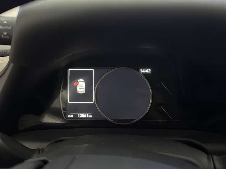 Фото 5 - Lexus ES