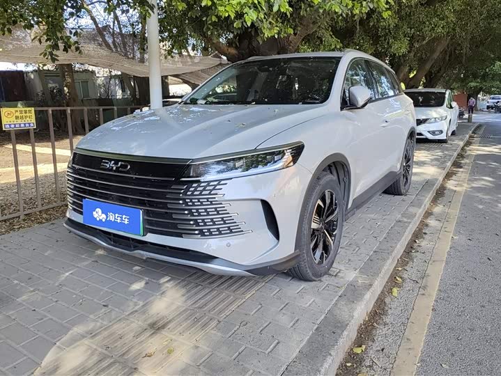 Фото 1 - BYD Sea Lion 05 DM-i Hybrid