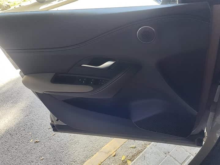 Фото 7 - BYD Sea Lion 05 DM-i Hybrid