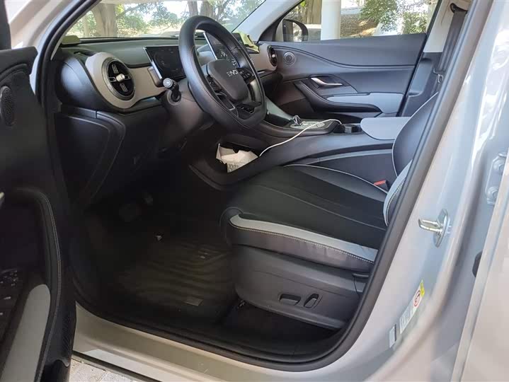 Фото 9 - BYD Sea Lion 05 DM-i Hybrid