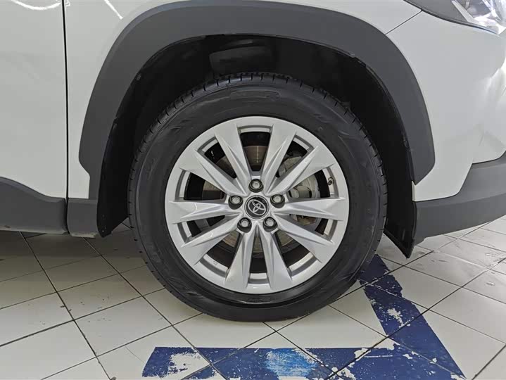 Фото 6 - Toyota Corolla Cross