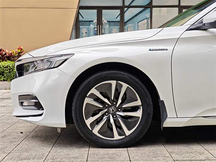 Фото 5 - Honda Accord