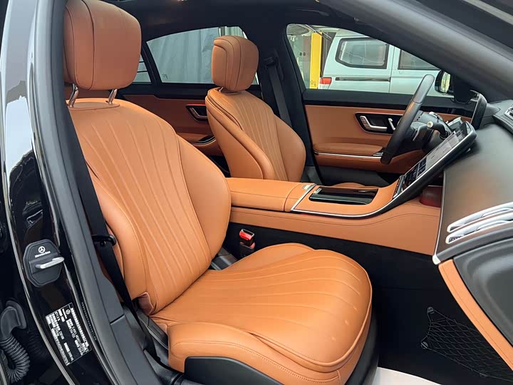 Фото 8 - Mercedes-Benz S-Class