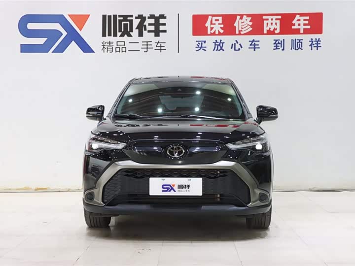 Photo 2 - Toyota Frontlander