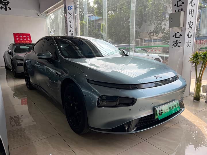 Фото 3 - XPeng P7