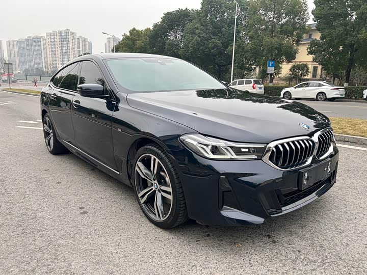 Фото 3 - BMW 6 Series GT