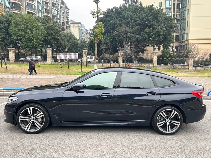 Фото 4 - BMW 6 Series GT