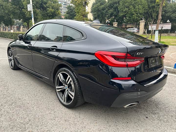 Фото 5 - BMW 6 Series GT