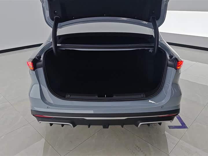 Фото 4 - Geely Galaxy L6