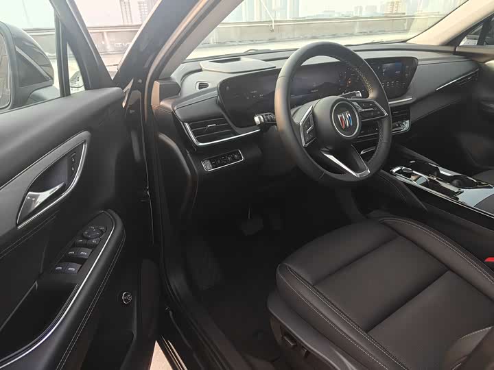 Фото 9 - Buick Envision S