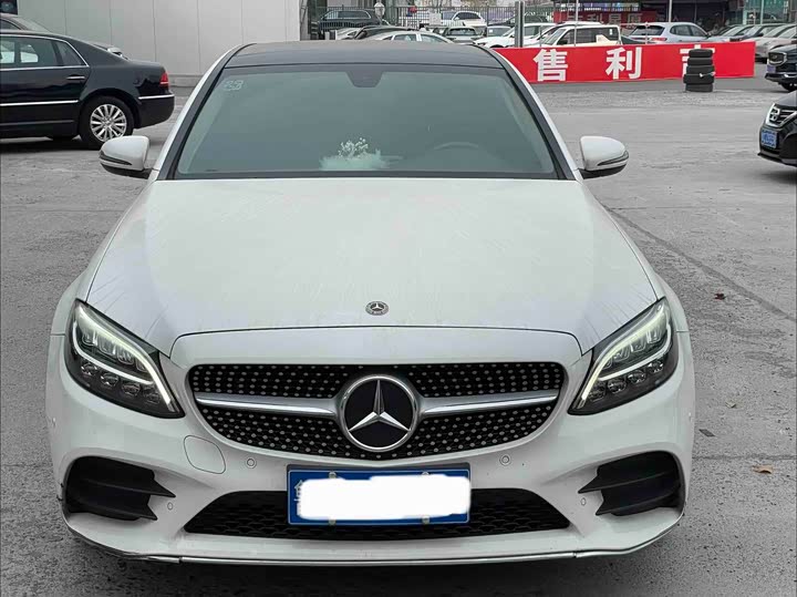 Фото 2 - Mercedes-Benz C-Class