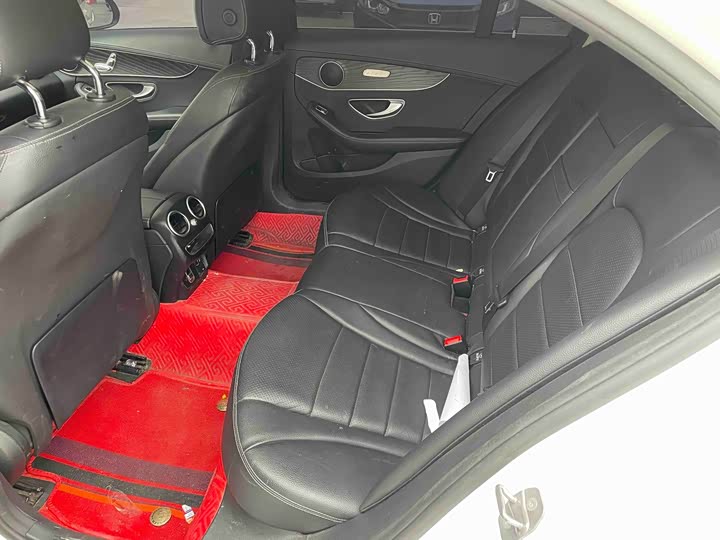 Фото 6 - Mercedes-Benz C-Class