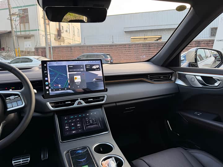 Фото 8 - Wey Mocca Hybrid