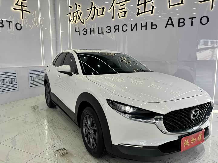 Фото 5 - Mazda CX-30