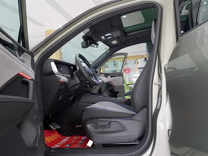 Фото 5 - Volkswagen Tayron