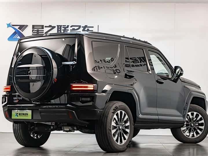 Фото 7 - Tank 700 Hybrid