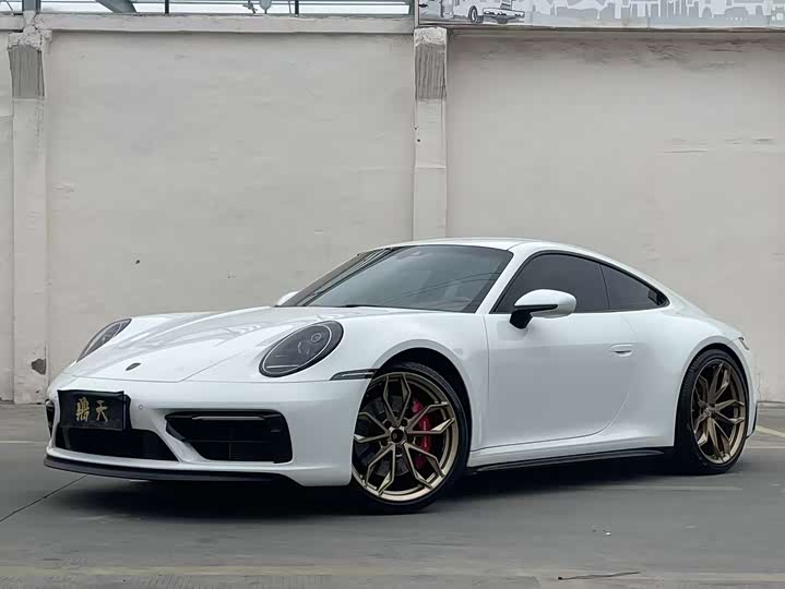 Фото 1 - Porsche 911