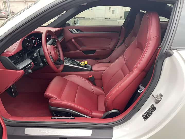 Фото 5 - Porsche 911