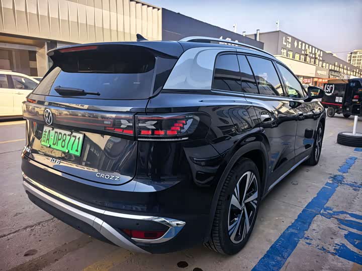 Фото 4 - Volkswagen ID.6 Crozz