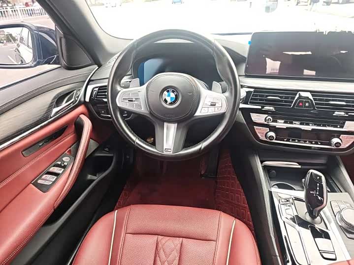 Фото 4 - BMW 5 Series