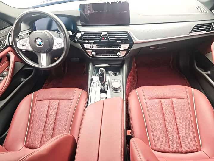 Фото 9 - BMW 5 Series