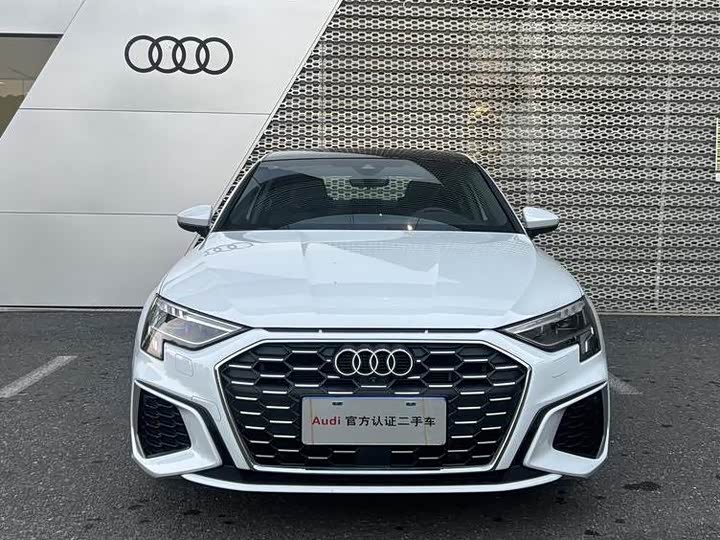 Фото 2 - Audi A3