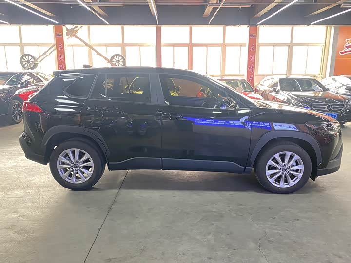 Фото 4 - Toyota Corolla Cross