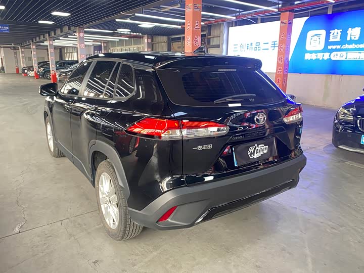 Фото 7 - Toyota Corolla Cross