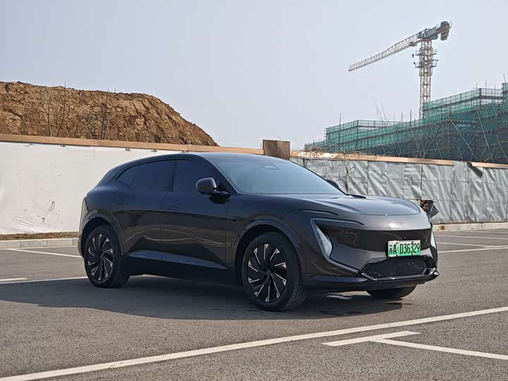 Фото 3 - Avatr 07