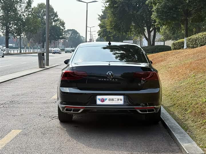 Фото 4 - Volkswagen Magotan