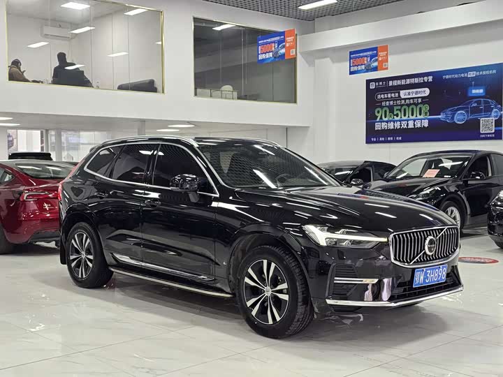 Фото 3 - Volvo XC60