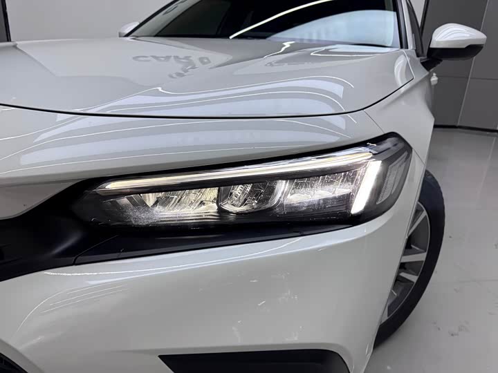 Фото 2 - Honda Civic